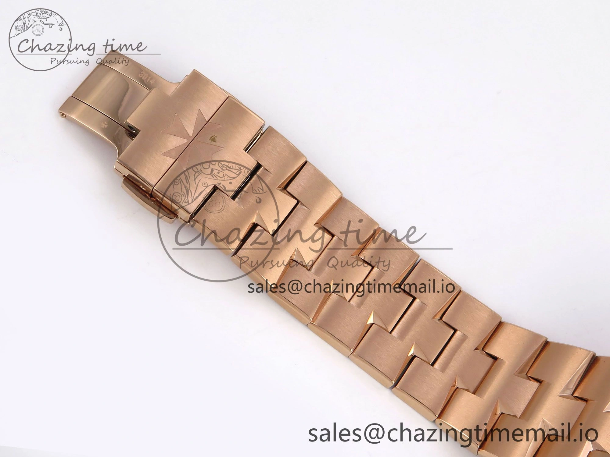 Overseas 4520V RG 8F Best Edition Green Dial On RG Bracelet A7750 Modified to A5200