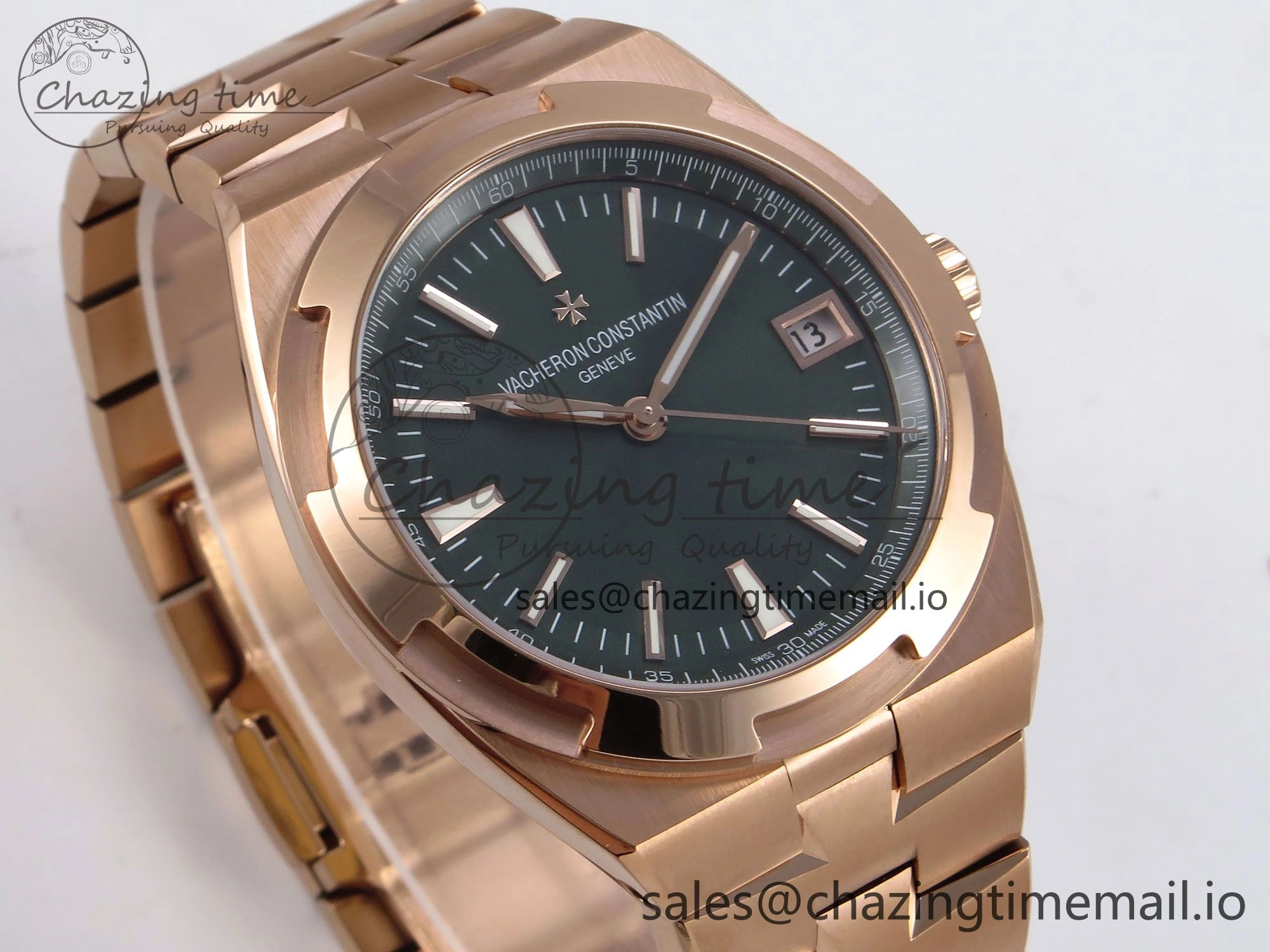 Overseas 4520V RG 8F Best Edition Green Dial on RG Bracelet A5100