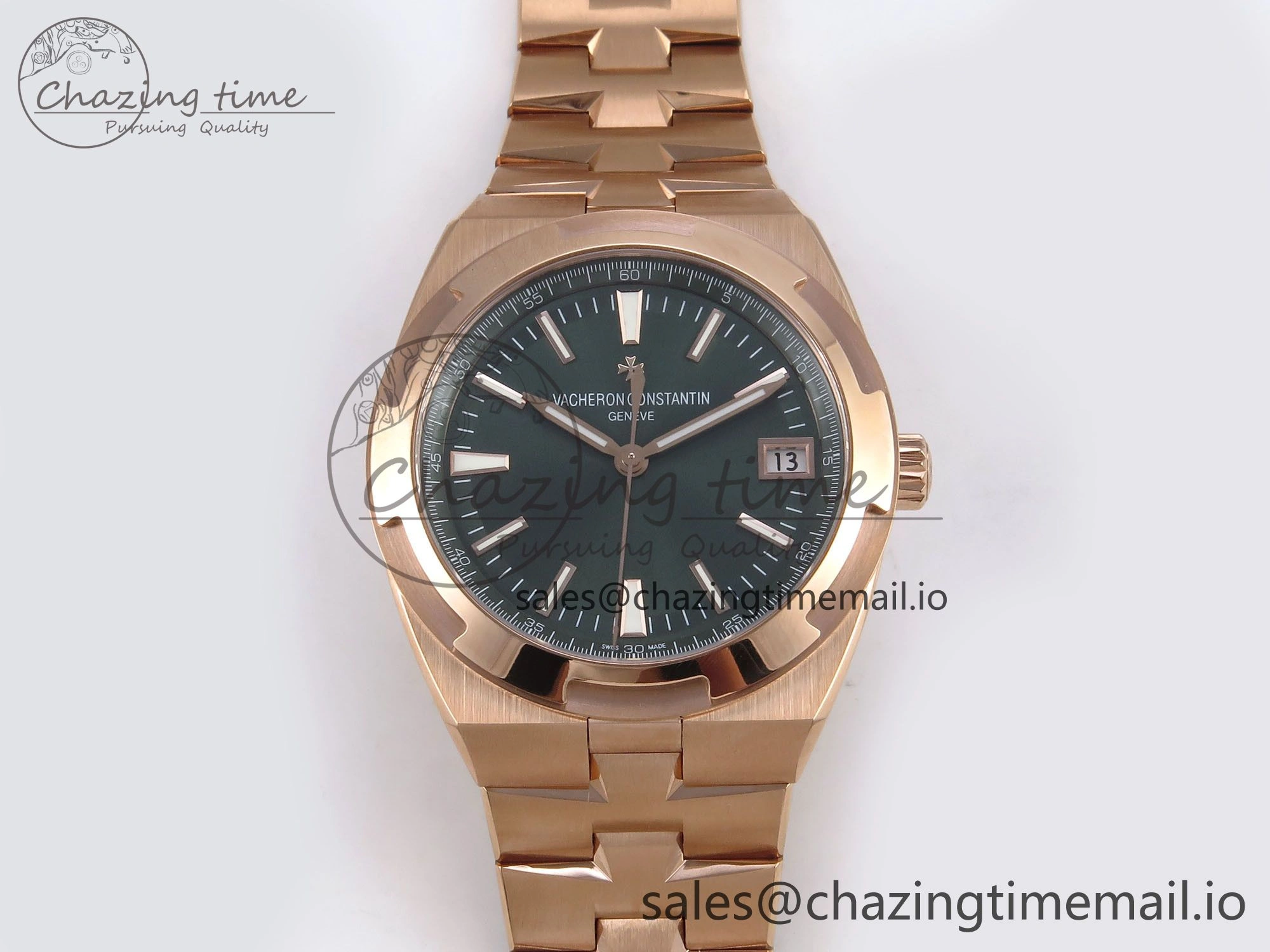 Overseas 4520V RG 8F Best Edition Green Dial on RG Bracelet A5100