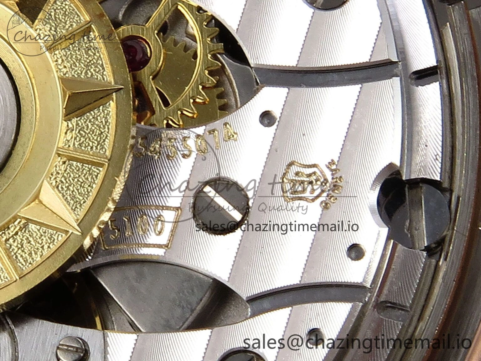 Overseas 4520V RG 8F Best Edition Green Dial on RG Bracelet A5100