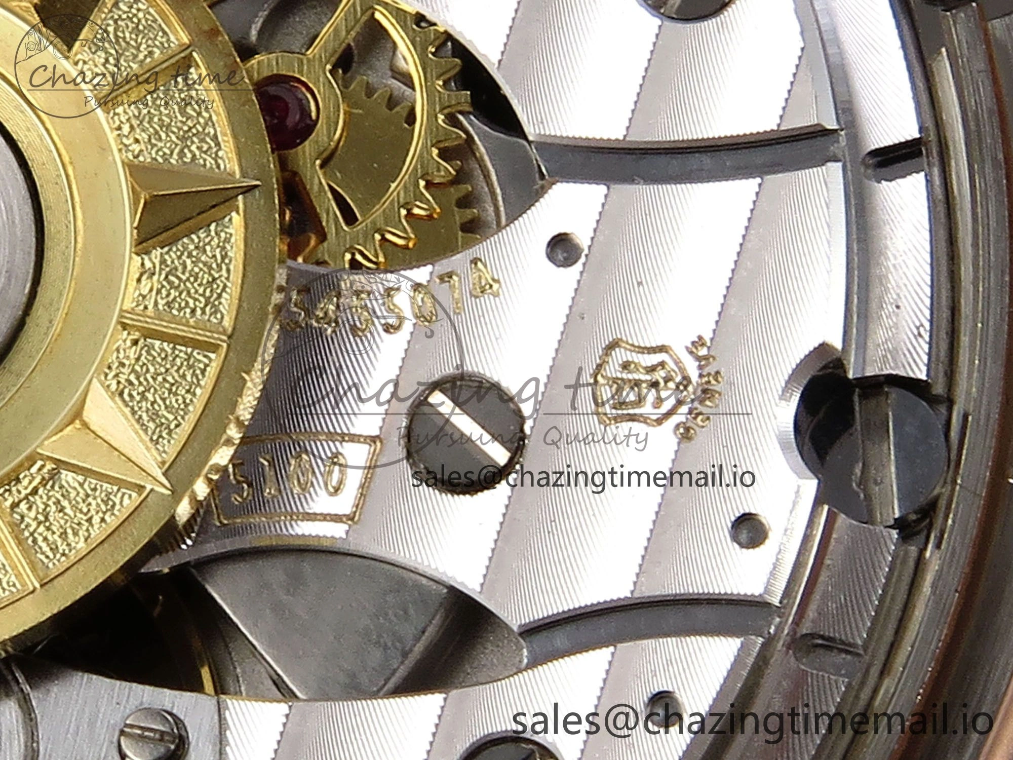 Overseas 4520V RG 8F Best Edition Green Dial on RG Bracelet A5100