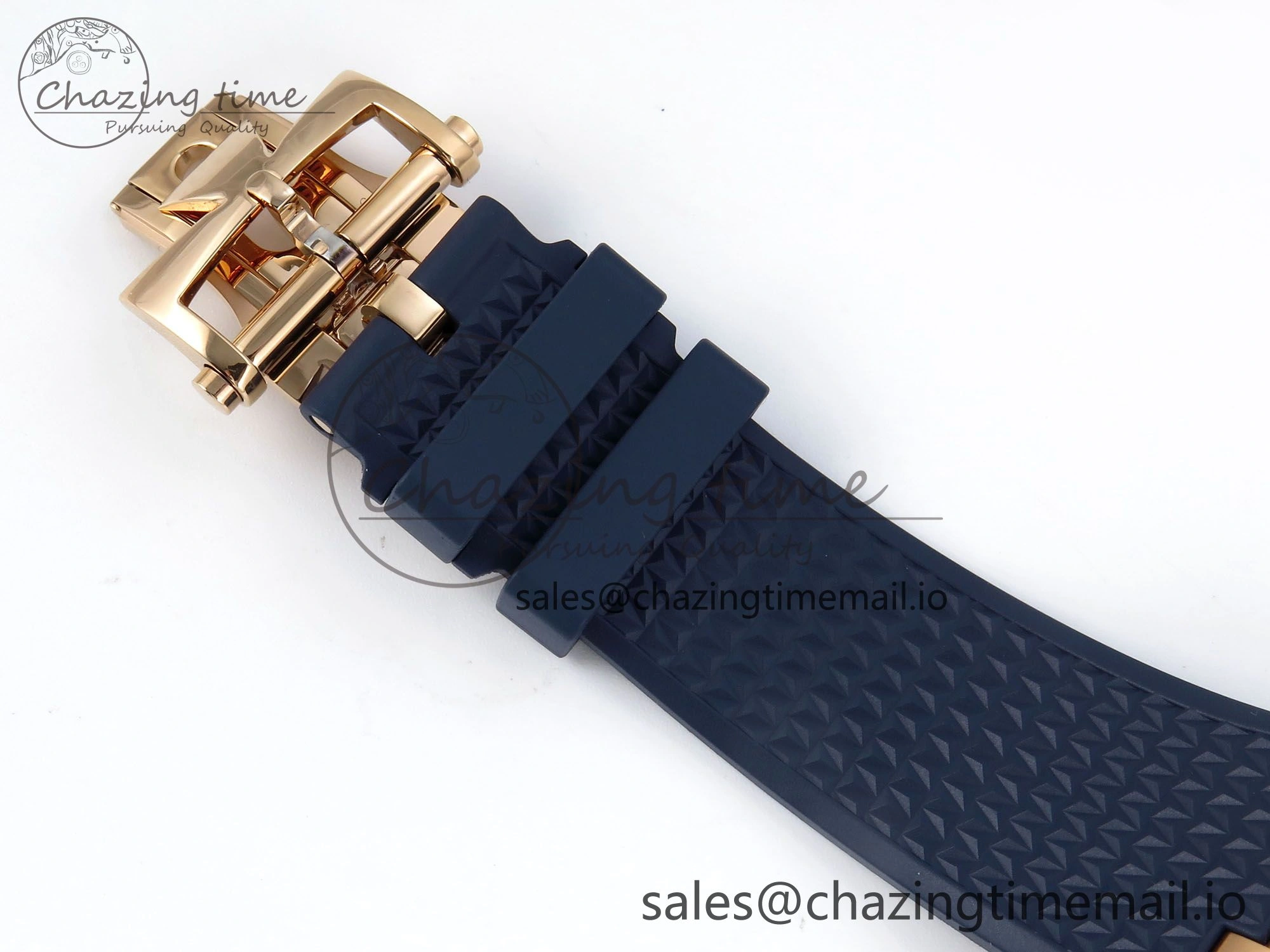 Overseas 4520V RG ZF 1:1 Best Edition Blue Dial on Blue Rubber Strap A5100