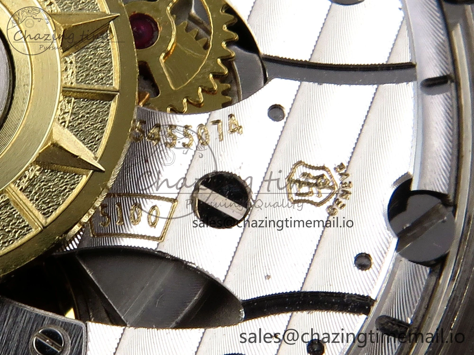Overseas 4520V SS 8F Best Edition Green Dial On Green Rubber Strap A5100