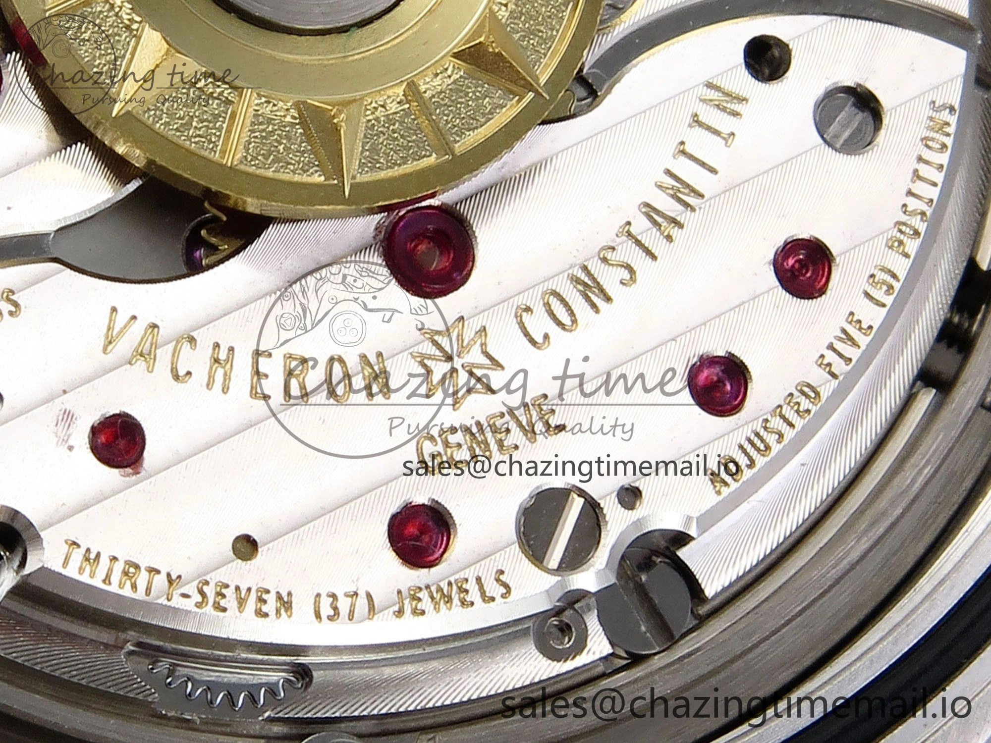 Overseas 4520V SS 8F Best Edition Green Dial on SS Bracelet A5100