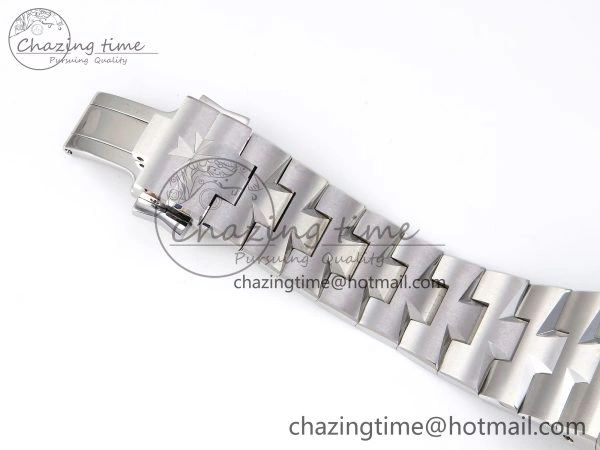Overseas 47040 SS PPF 1:1 Best Edition Black Textured Dial on SS Bracelet A1226