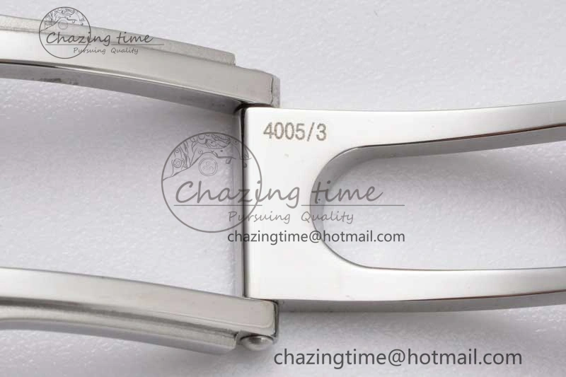 Overseas 47040 SS PPF 1:1 Best Edition White Textured Dial on Black Rubber Strap A1226