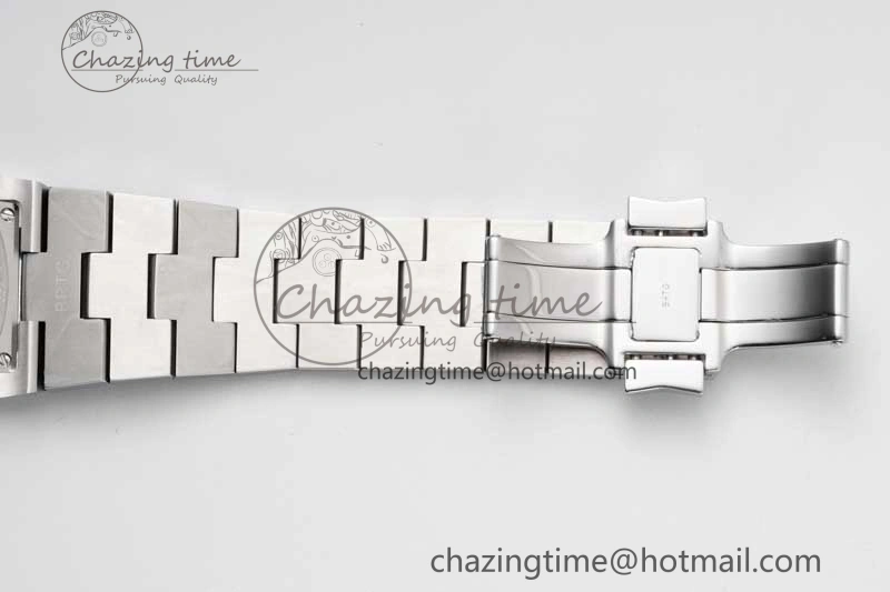 Overseas 47040 SS PPF 1:1 Best Edition White Textured Dial on SS Bracelet A1226