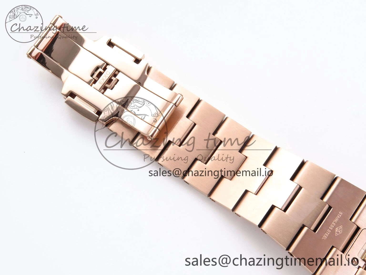 Overseas 7920V RG 8F Best Edition Green Dial On RG Bracelet A5110