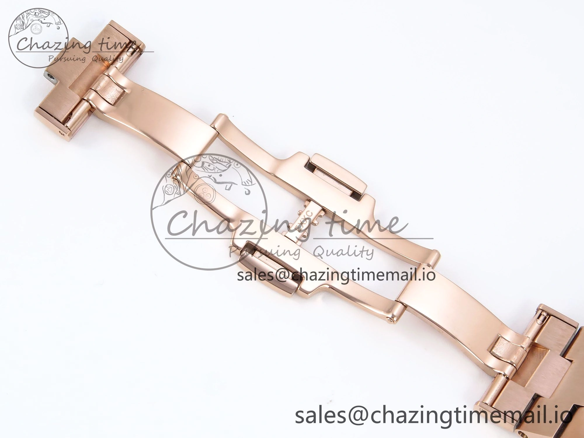 Overseas 7920V RG 8F Best Edition White Dial On RG Bracelet A5110