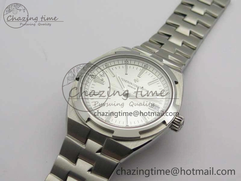 Overseas Automatic BP Maker Best Edition SS Silver Dial On SS Bracelet A5100