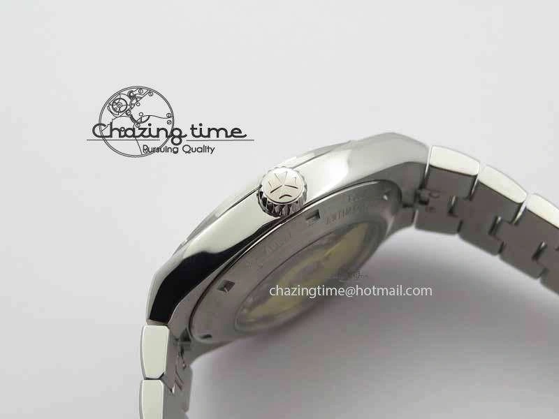 Overseas Automatic SS Blue Dial On SS Bracelet A5100