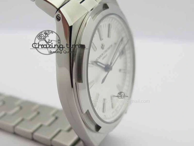 Overseas Automatic SS White Dial On SS Bracelet A5100
