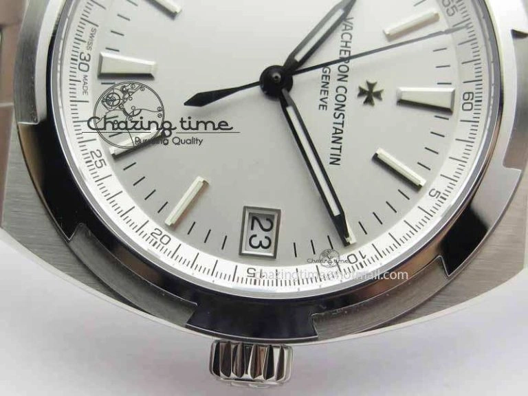 Overseas Automatic SS White Dial On SS Bracelet A5100