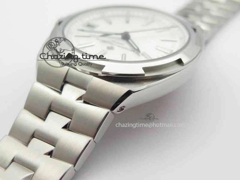 Overseas Automatic SS White Dial On SS Bracelet A5100