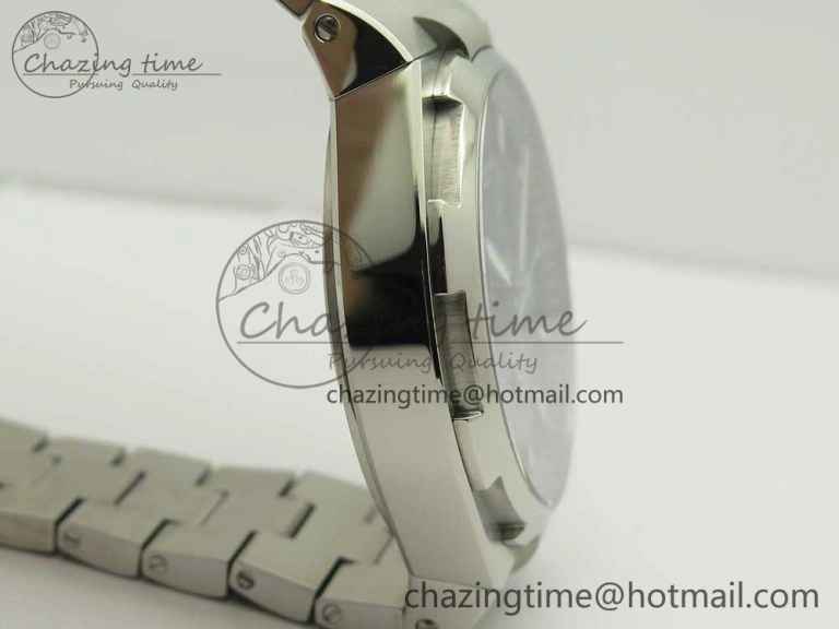 Overseas Dual Time Power Reserve TWA Best Edition Blue Dial on SS Bracelet A1222