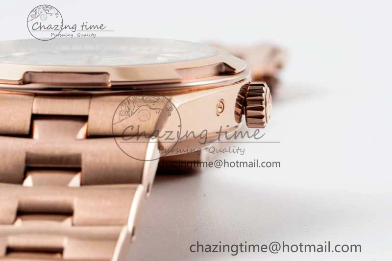 Overseas Perpetual Calendar RG 8F Best Edition Silver Dial on RG Bracelet A1120