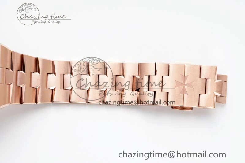 Overseas Perpetual Calendar RG 8F Best Edition Silver Dial on RG Bracelet A1120