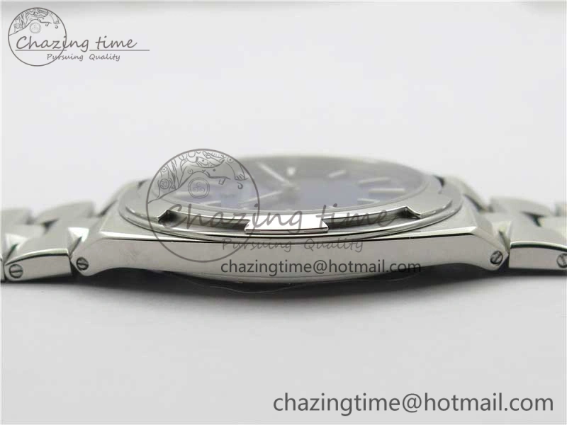 Overseas Ultra-Thin 2000V XF Best Edition Blue Dial on SS Bracelet A1120