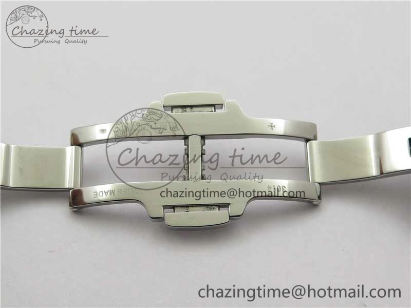 Overseas Ultra-Thin 2000V XF Best Edition Blue Dial on SS Bracelet A1120