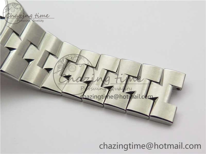 Overseas Ultra-Thin 2000V XF Best Edition Gray Dial on SS Bracelet A1120