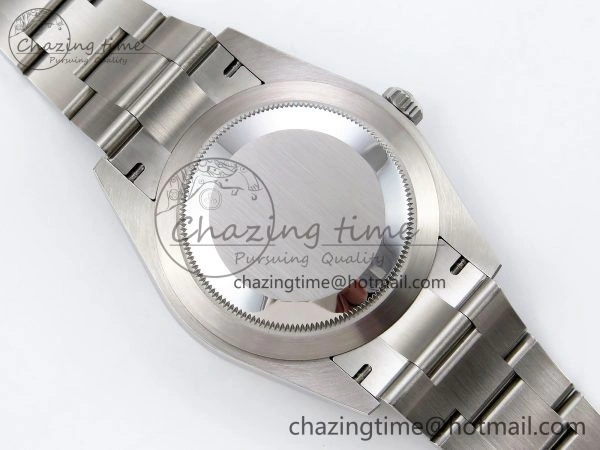 Oyster Perpetual 124300 41mm APF 1:1 Best Edition 904L Steel Red Dial VR3230