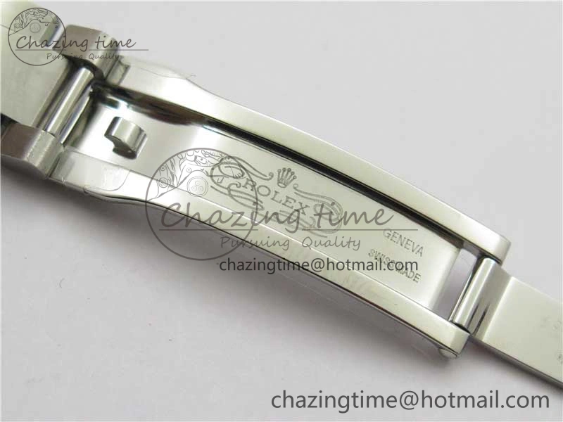 Oyster Perpetual 31mm 277200 EWF Best Edition Red Dial on SS Bracelet 6T15