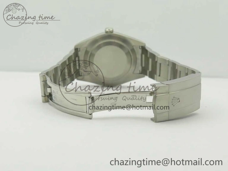 Oyster Perpetual 39mm 114300 UBF 1:1 Best Edition Grape Dial on SS Bracelet A2836