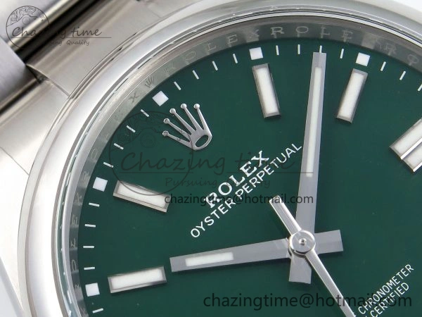 Oyster Perpetual 41mm 124300 Clean 1:1 Best Edition 904L Steel Green Dial on SS Bracelet VR3230