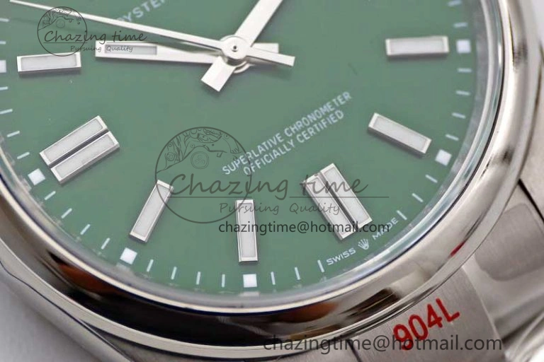 Oyster Perpetual 41mm 124300 EWF 1:1 Best Edition 904L Steel Green Dial on SS Bracelet A2824