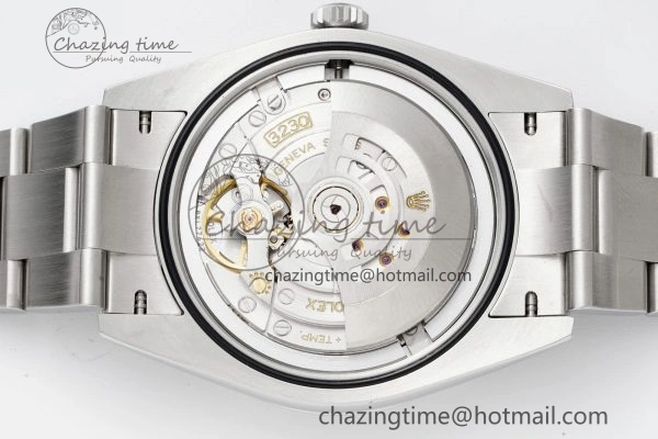 Oyster Perpetual 41mm 124300 KING 1:1 Best Edition 904L Steel Red Dial on SS Bracelet VR3230