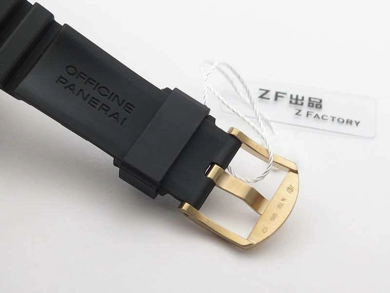 PAM 684 Luminor Submersible RG ZF 1:1 Best Edition On Black Rubber Strap P.9010