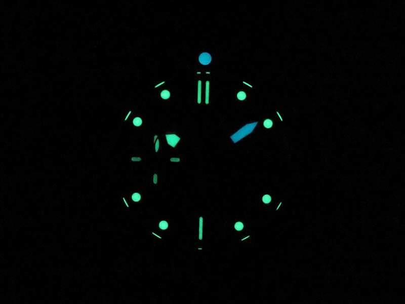 PAM 684 Luminor Submersible RG ZF 1:1 Best Edition On Black Rubber Strap P.9010