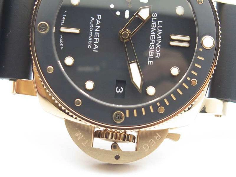 PAM 684 Luminor Submersible RG ZF 1:1 Best Edition On Black Rubber Strap P.9010