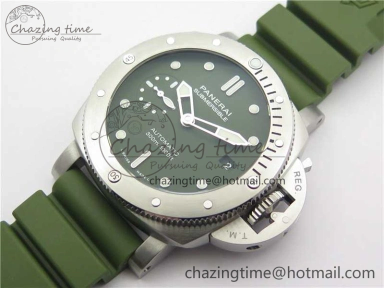 PAM1055 Luminor Submersible 42mm Verde Militare VSF 1:1 Best Edition on Green Rubber Strap P.900 Clone