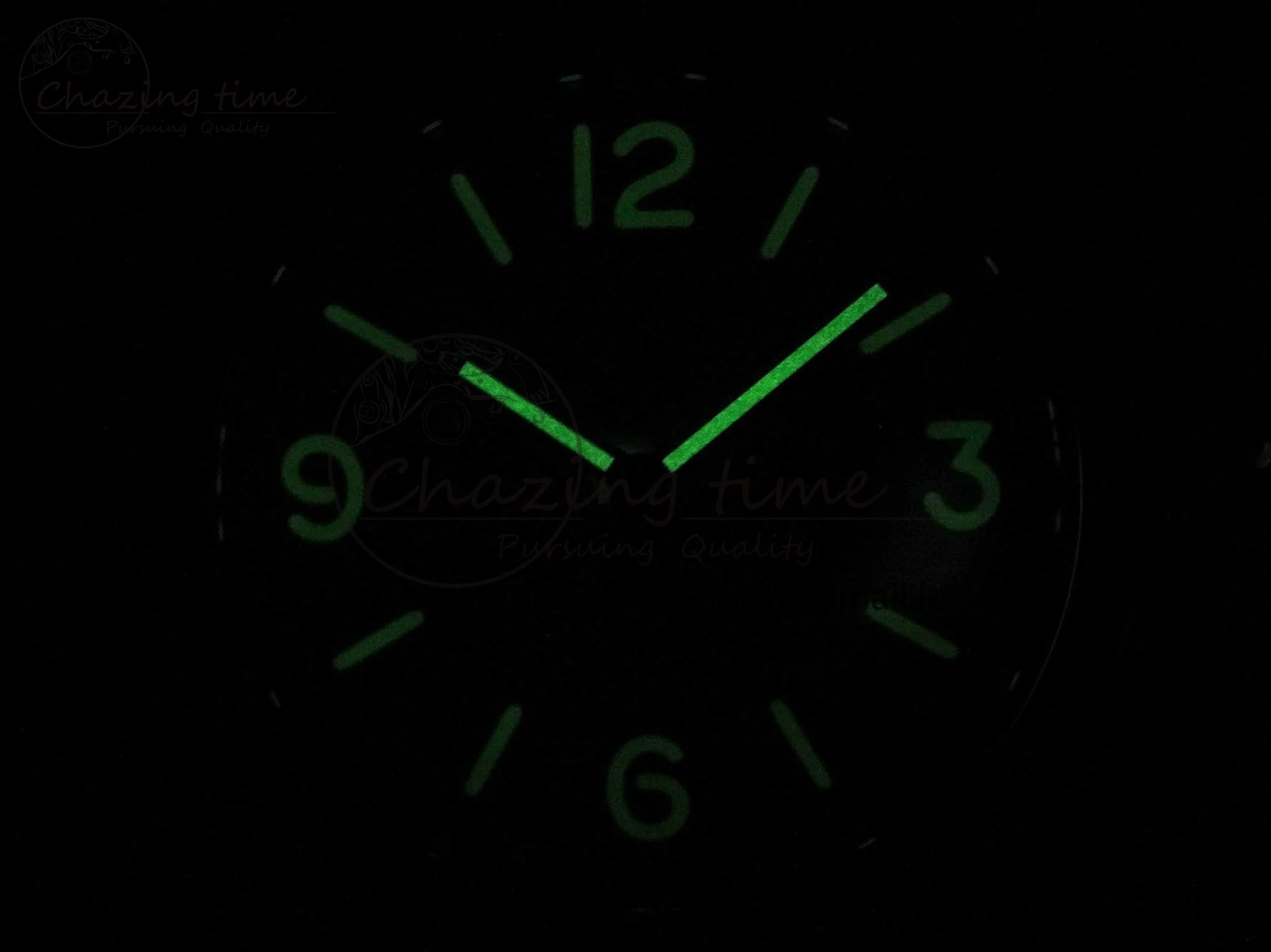 PAM1087 W HWF 1:1 Best Edition White Dial on Green Rubber Strap A6497