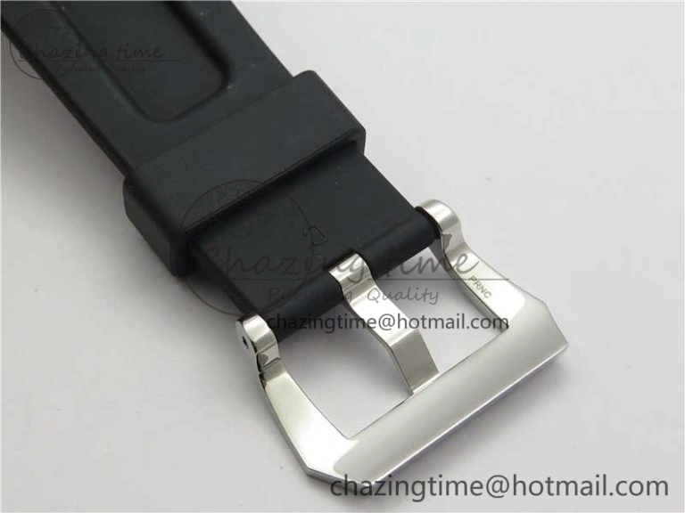 PAM111 N V10 Noob 1:1 Best Edition on Rubber Strap A6497 with Y-Incabloc