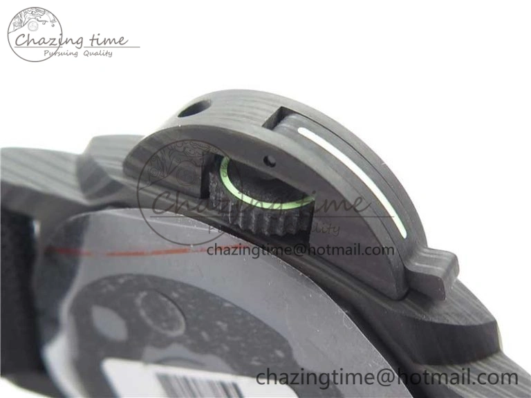 PAM1118 Luminor Marina “Luminous Trilogy” VSF 1:1 Best Edition on Black Sportech Strap P.9010 Clone