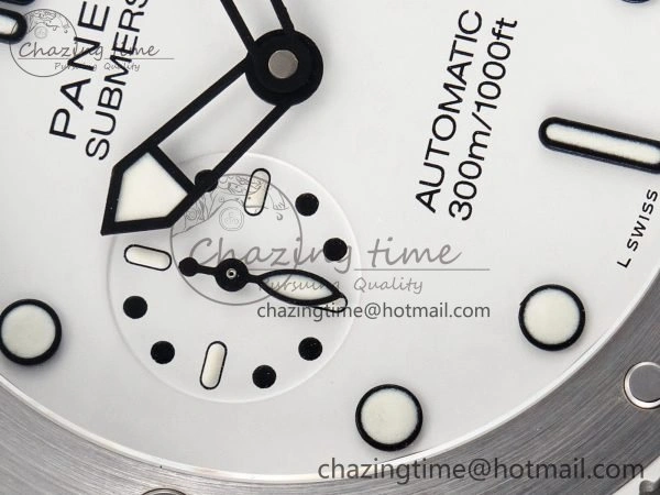 PAM1226 V SS TTF 1:1 Best Edition on Green Rubber Strap P900
