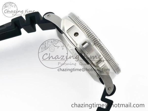 PAM1229 V SS TTF 1:1 Best Edition on Black Rubber Strap P900