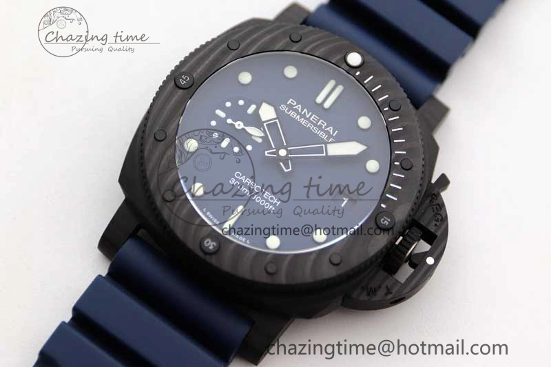 PAM1232 QuarantaQuattro Blu Abisso VSF Best Edition on Blue Rubber Strap P.9000