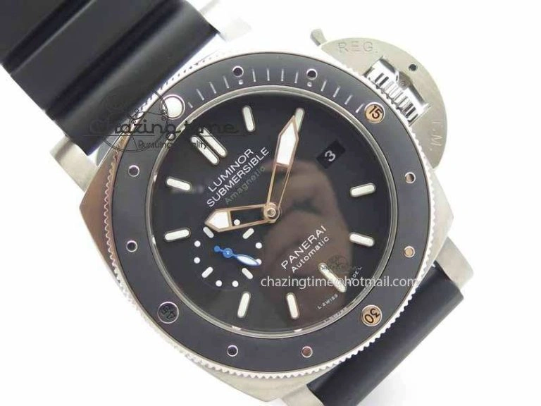 PAM1389 Titanium Lite XF Best Edition Black Dial On Black Rubber Strap P.9010