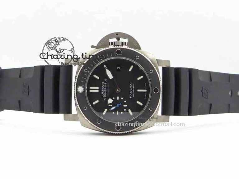 PAM1389 Titanium Lite XF Best Edition Black Dial On Black Rubber Strap P.9010