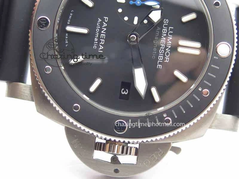 PAM1389 Titanium Lite XF Best Edition Black Dial On Black Rubber Strap P.9010