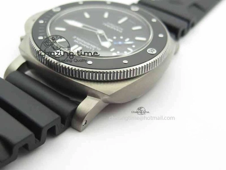 PAM1389 Titanium Lite XF Best Edition Black Dial On Black Rubber Strap P.9010