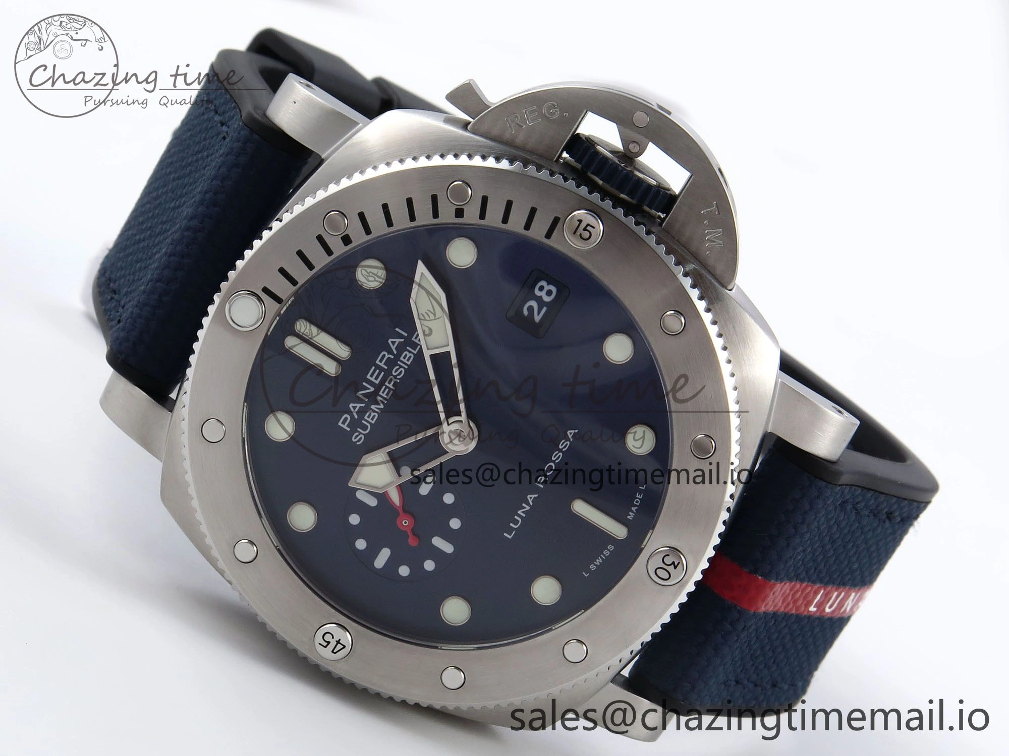 PAM1391 Luna Rossa Submersible VSF 1:1 Best Edition on Blue Fabric Strap P900