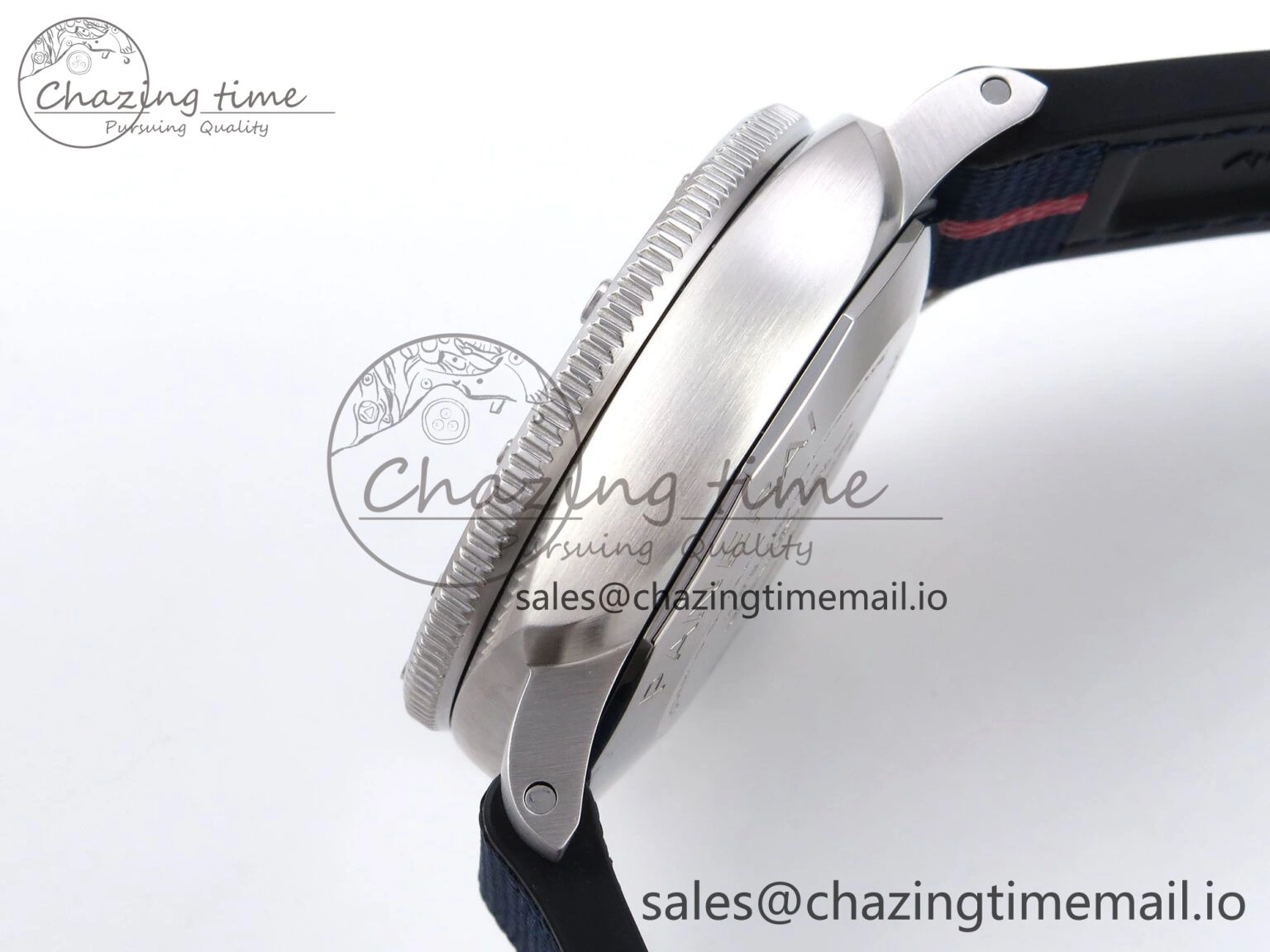 PAM1391 Luna Rossa Submersible VSF 1:1 Best Edition on Blue Fabric Strap P900