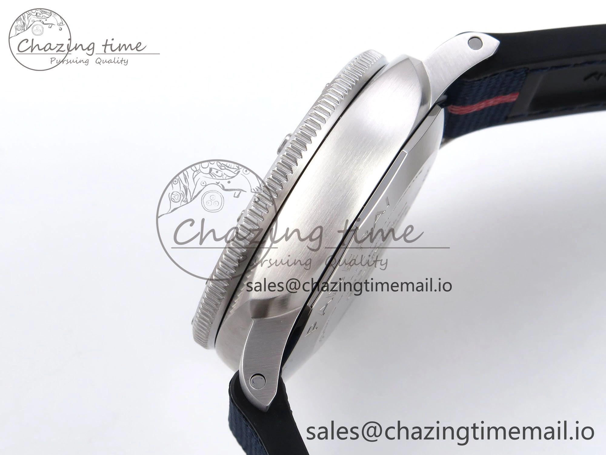 PAM1391 Luna Rossa Submersible VSF 1:1 Best Edition on Blue Fabric Strap P900