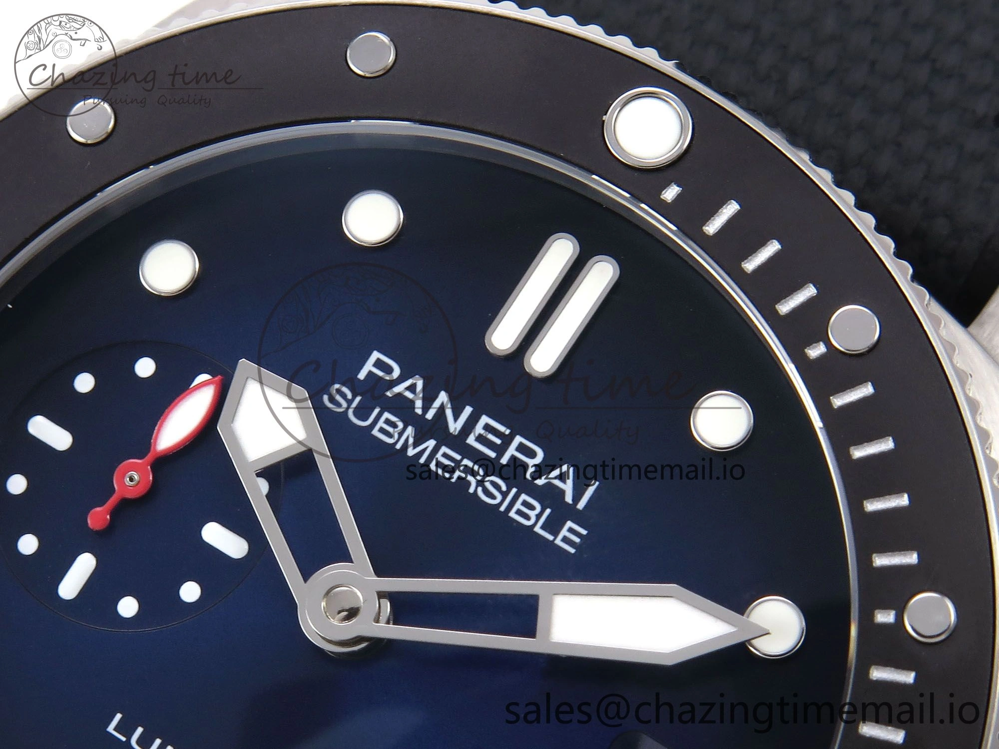 PAM1565 Luna Rossa Submersible VSF 1:1 Best Edition on Gray Fabric Strap P900