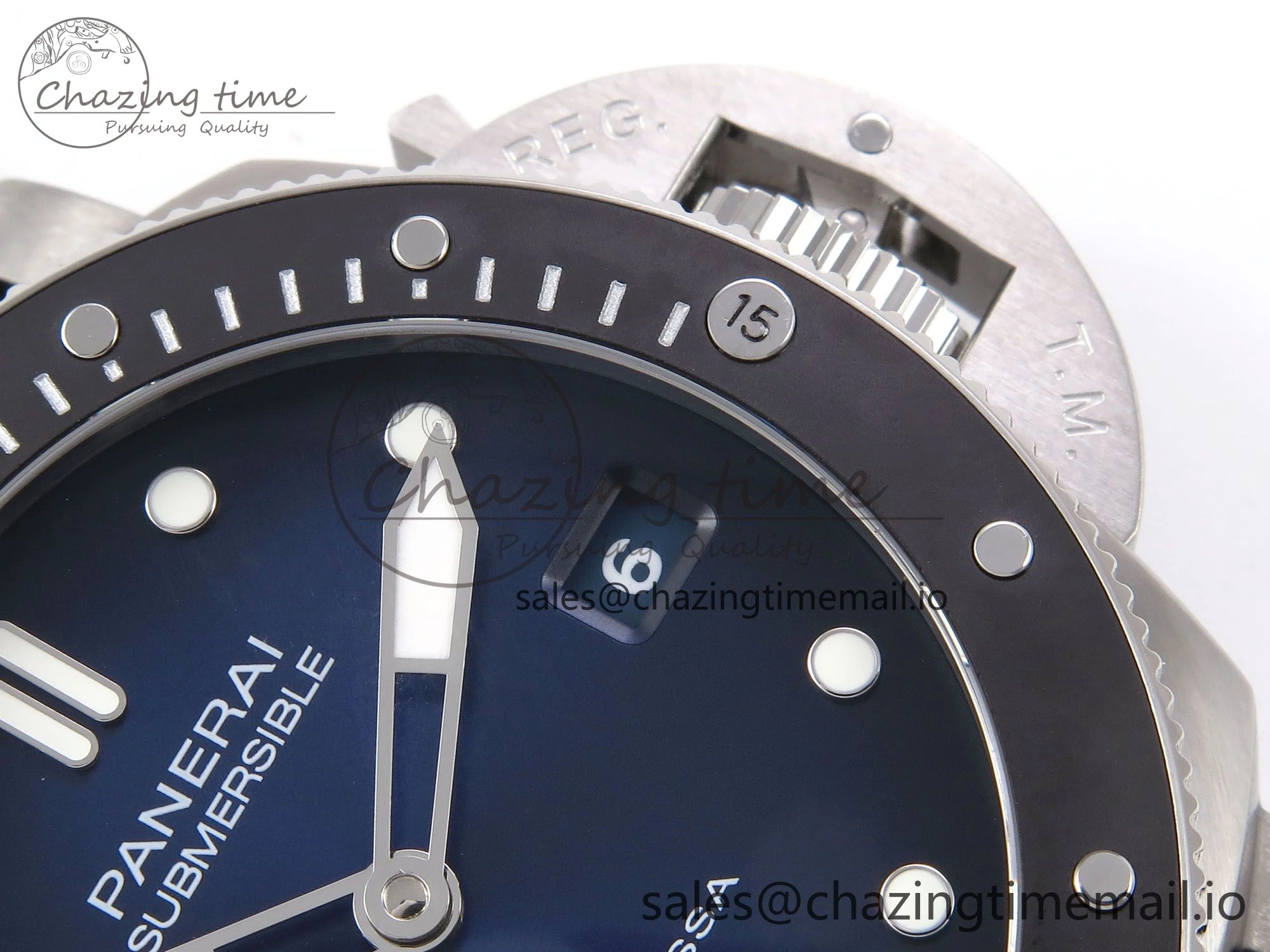 PAM1565 Luna Rossa Submersible VSF 1:1 Best Edition on Gray Fabric Strap P900
