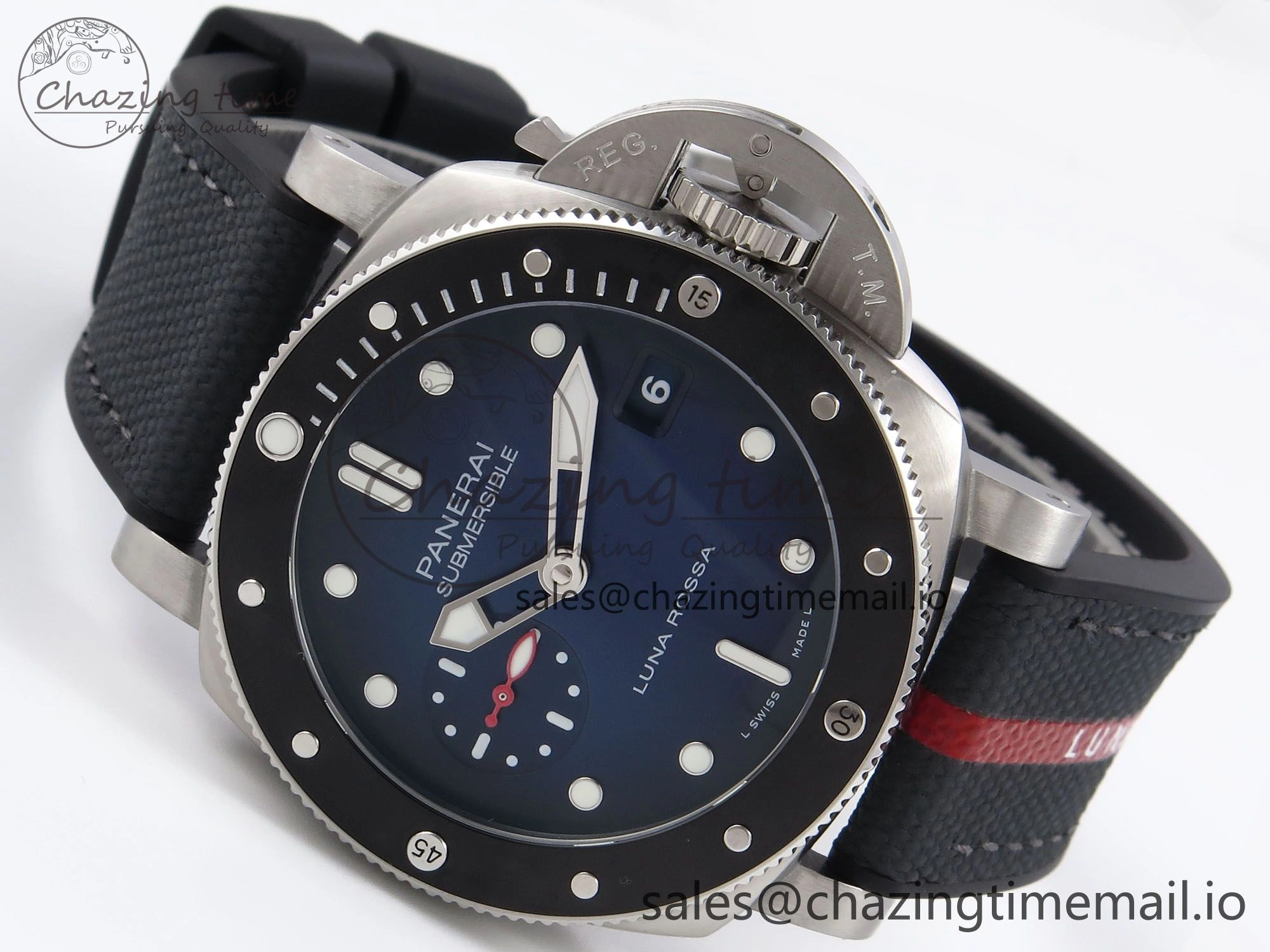 PAM1565 Luna Rossa Submersible VSF 1:1 Best Edition on Gray Fabric Strap P900